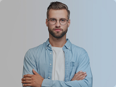 Luca Ricci – Responsabile dell'Analisi Finanziaria di Lumitex AI